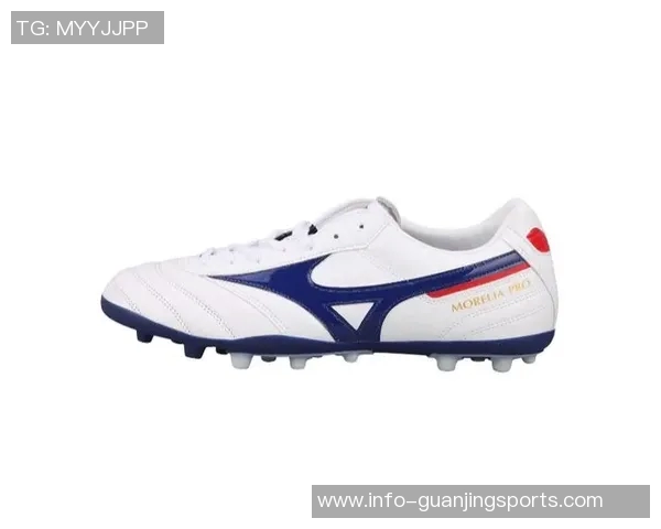 宽脚足球鞋的选择指南如何找到最适合你的舒适款式 宽脚足球鞋的选择指南如何找到最适合你的舒适款式