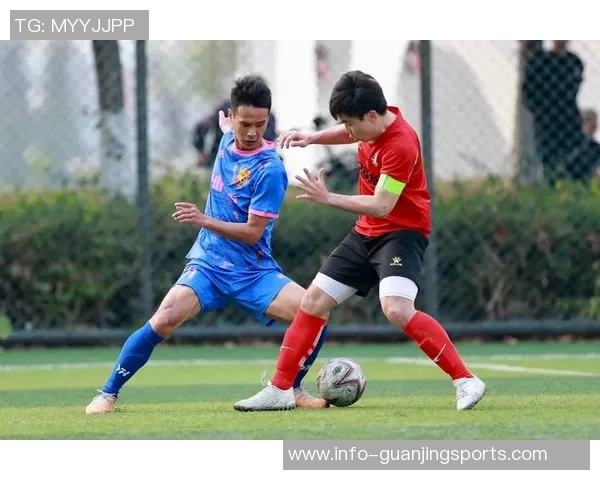 足球丁丁带你领略世界足球的魅力与激情尽在每一场精彩赛事中 足球丁丁带你领略世界足球的魅力与激情尽在每一场精彩赛事中